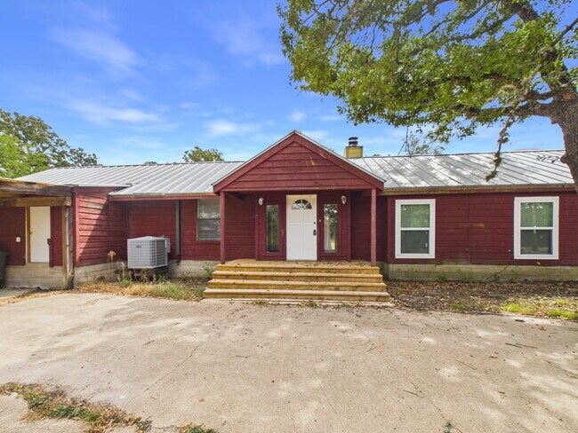 Building Photo - 11121 N Dowling Rd