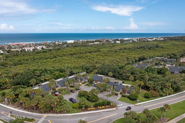 Building Photo - 9787 Sawgrass Dr E