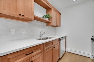 Building Photo - 515 Pasadena Ave