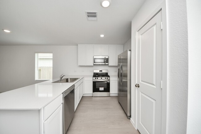 Building Photo - 311 Brandi Dr