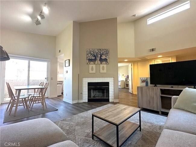 Building Photo - 21138 Jasmines Way