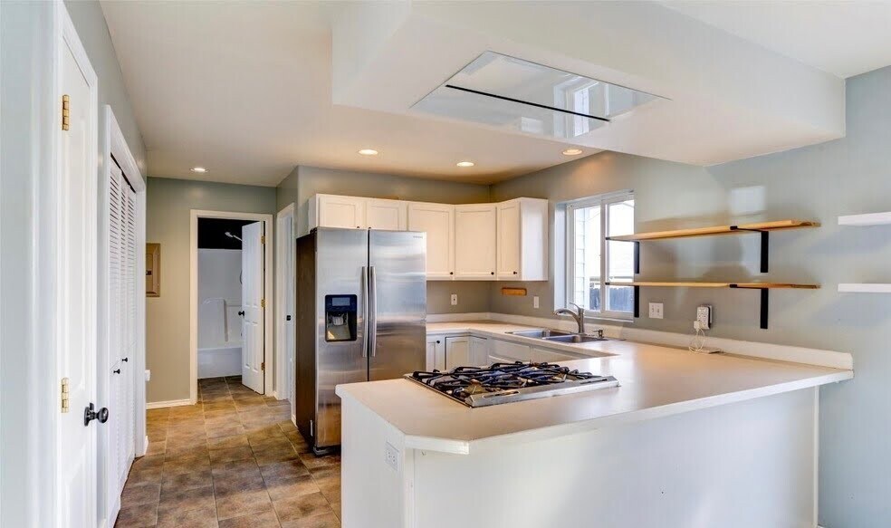 Building Photo - 3407 Laredo Dr