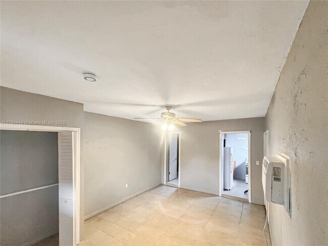 Building Photo - 4440 NW 168th Terrace