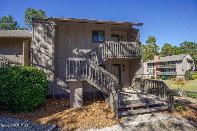 Primary Photo - 250 Sugar Gum Ln