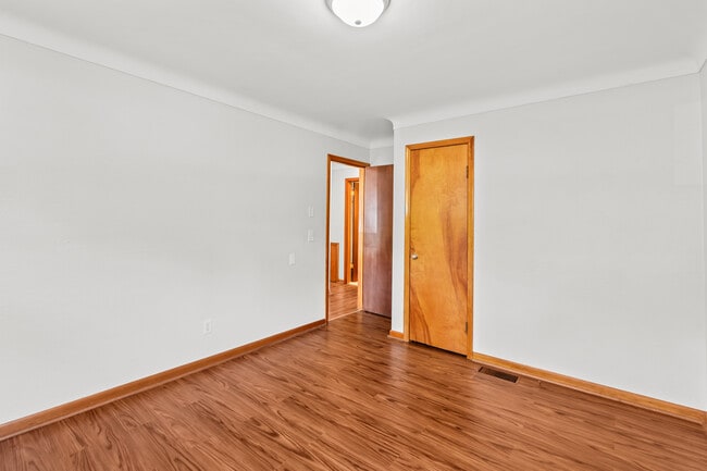 Building Photo - 5323 Winona Dr