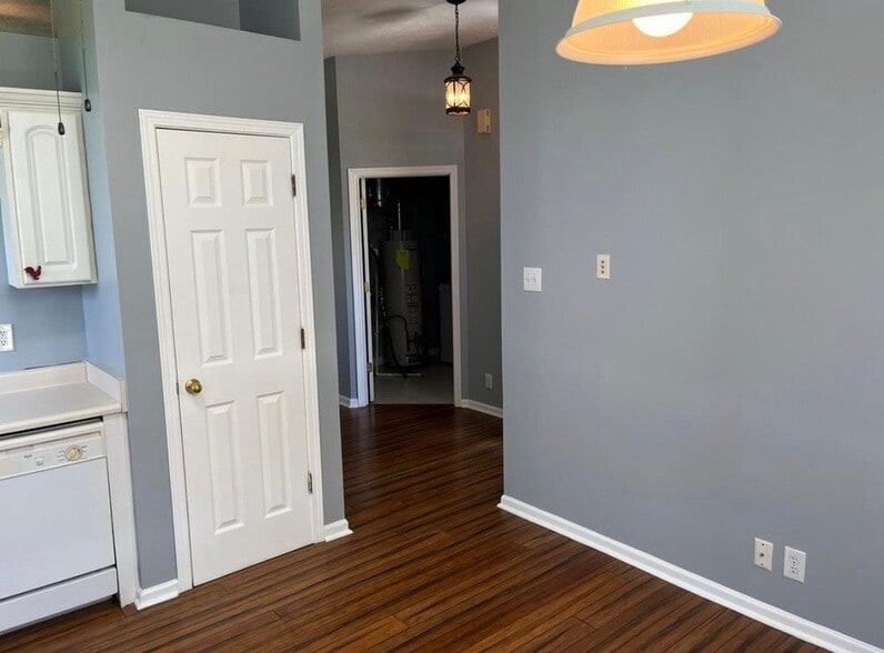 Building Photo - 1766 Quinn Creek Dr