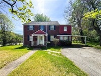 Building Photo - 2710 Henderson Rd