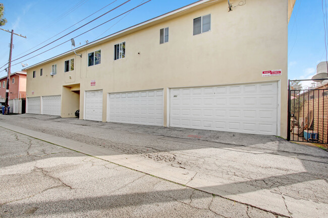 Building Photo - Washington Blvd. Marina Apartments - near ...