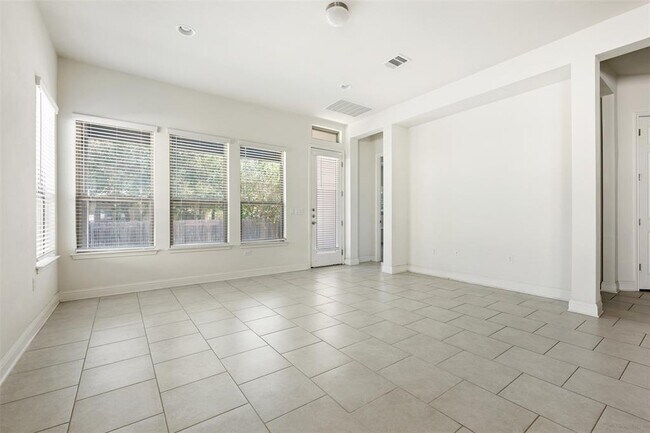 Building Photo - 4908 Globe Mallow Dr