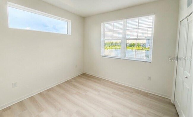 Building Photo - 5563 Millennia Park Dr