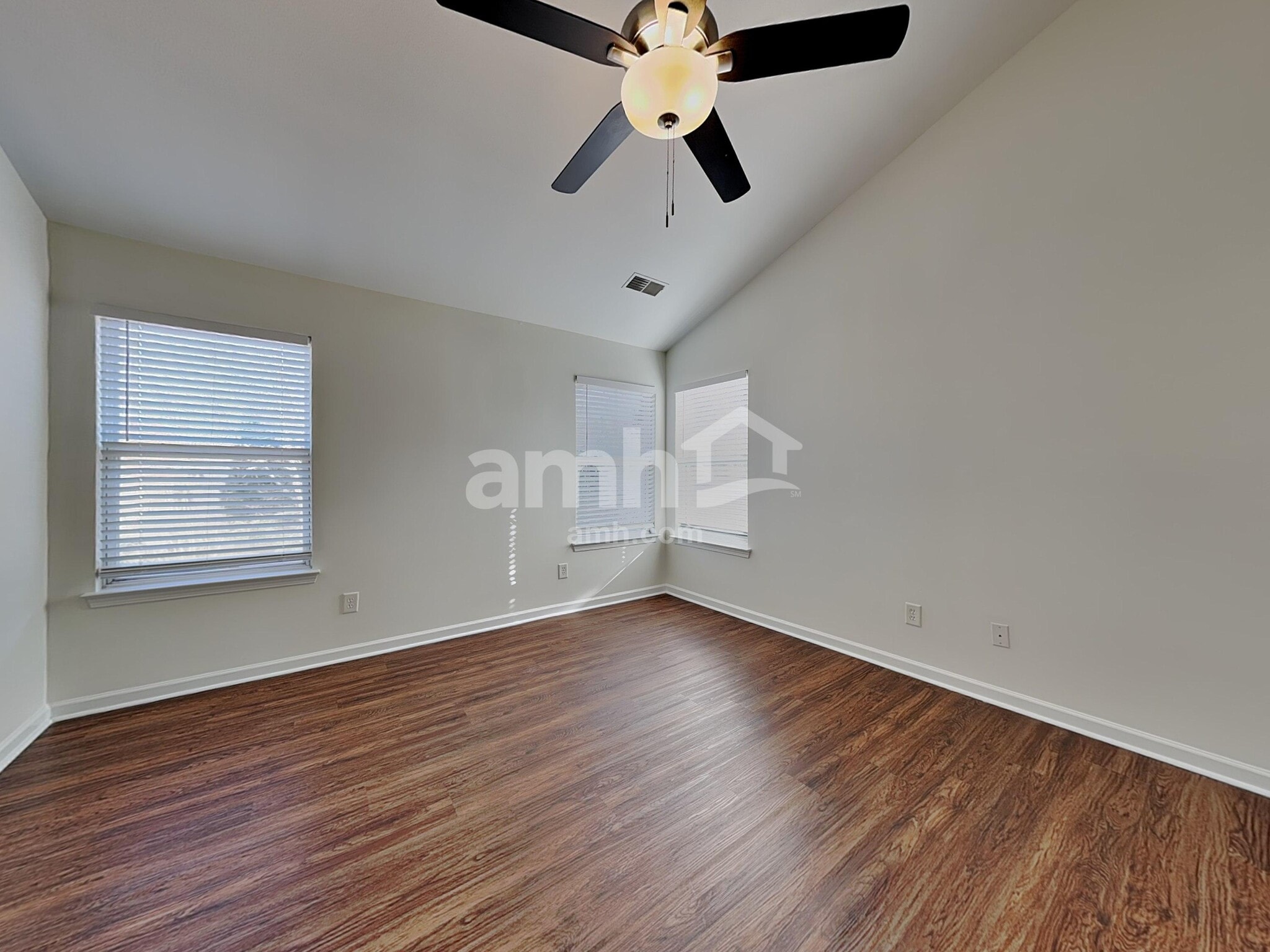 Building Photo - 7217 Winding Cedar Trl