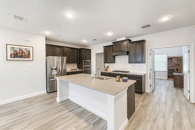Building Photo - 803 Tennessee Dr