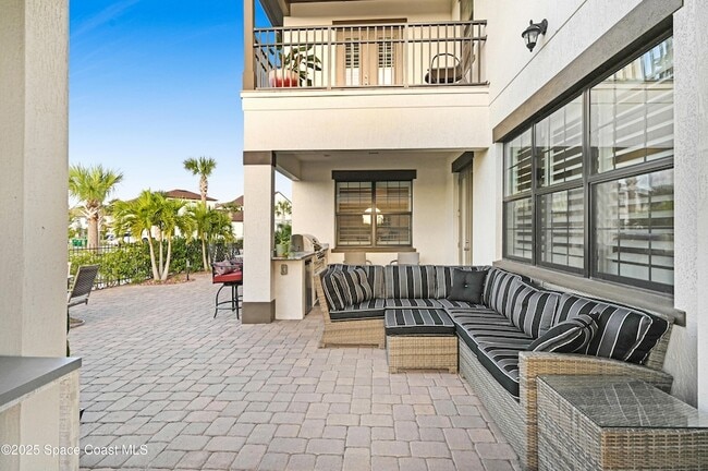 Building Photo - 7103 Vista Hermosa Dr
