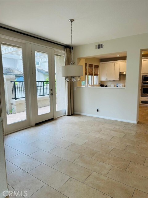 Building Photo - 118 Cameray Heights