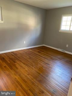 Building Photo - 704 Kings Ln