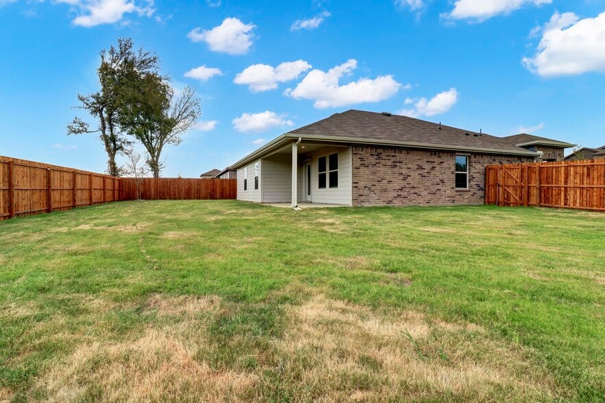 Building Photo - 3428 Sweetwater Way