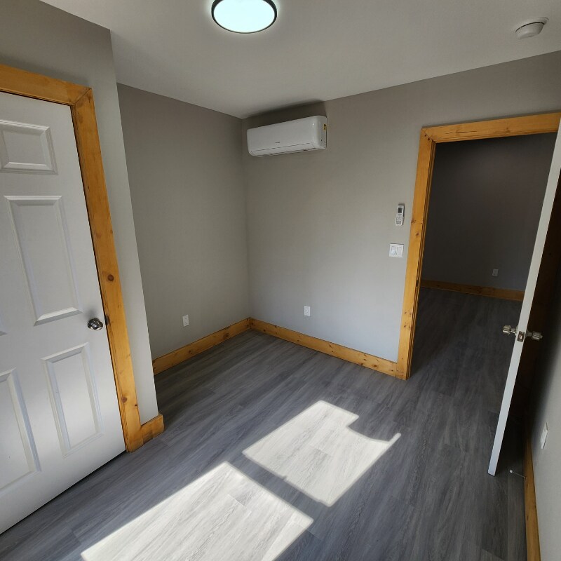 Building Photo - 295-297 Congress St