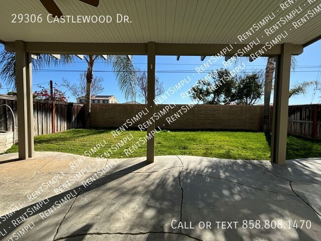 Building Photo - Welcome Home! Lovely 3 BR + Loft,  2.5 BA ...