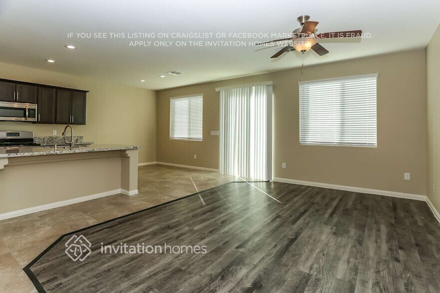Building Photo - 9029 Sea Grass Bay ct