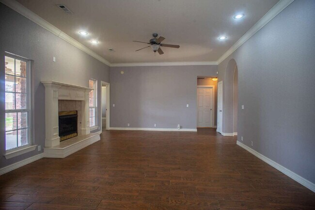Building Photo - "Spacious 4-Bed Home with Granite Touch & ...