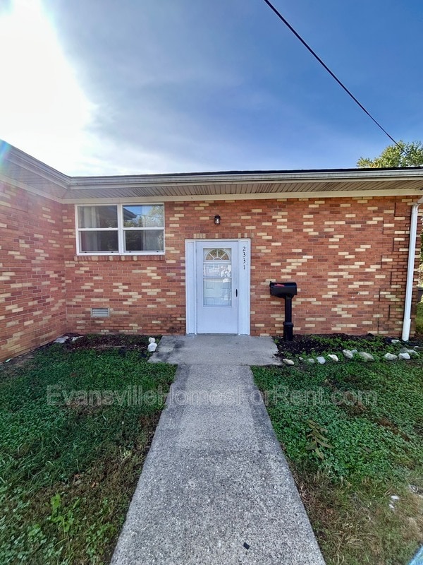 Building Photo - 2333-2333 Vogel Rd