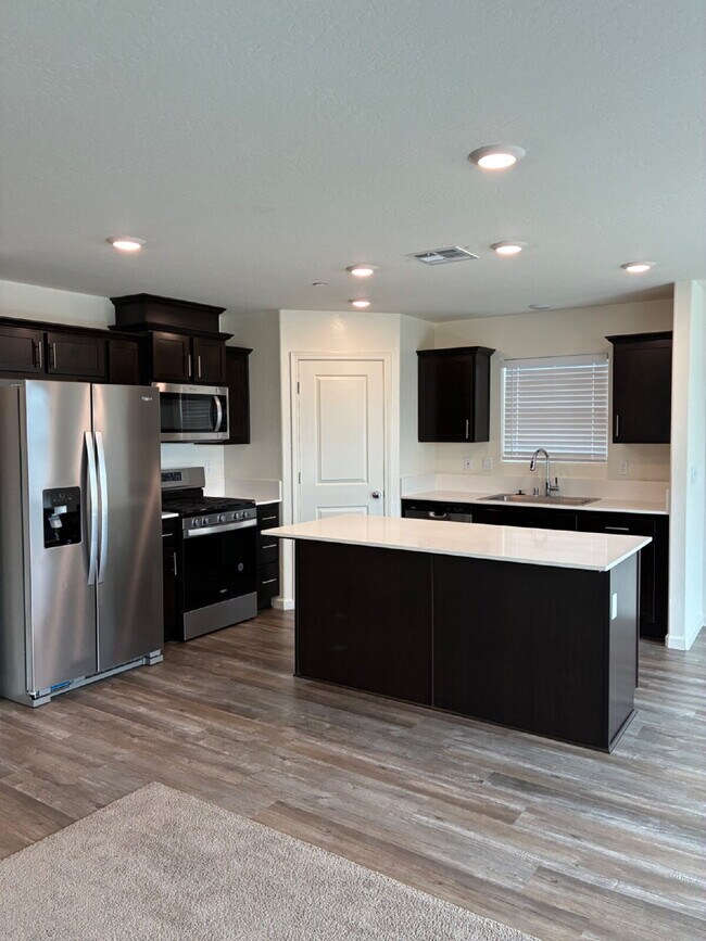 Building Photo - Modern Convenience and Luxury!! Move In Ready with Full Appliance Package!