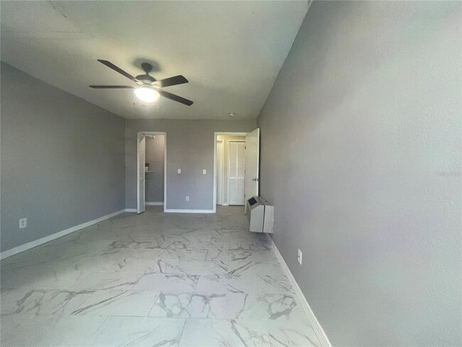 Building Photo - 227 Orchid Dr
