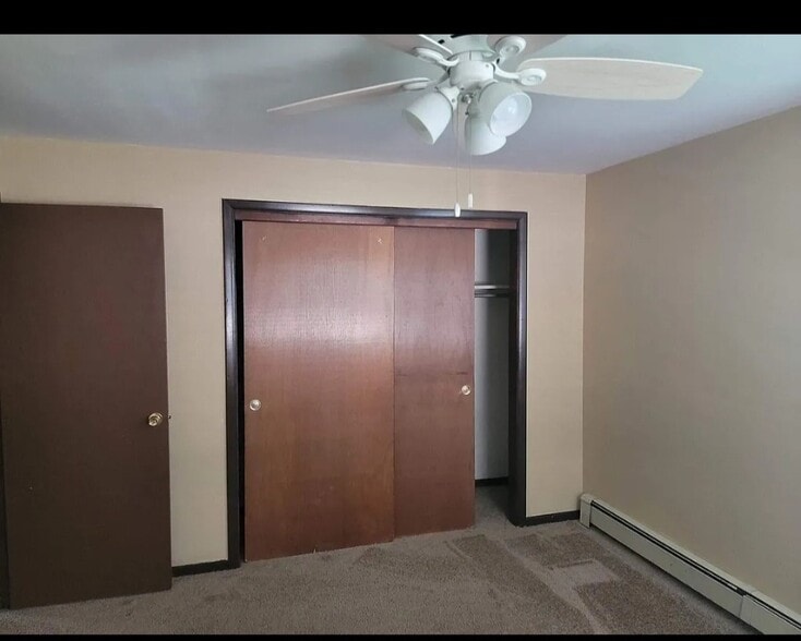 Larger Bedroom - 645 Pasadena Ave