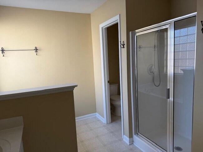 Building Photo - 3601 Pritchard Ct