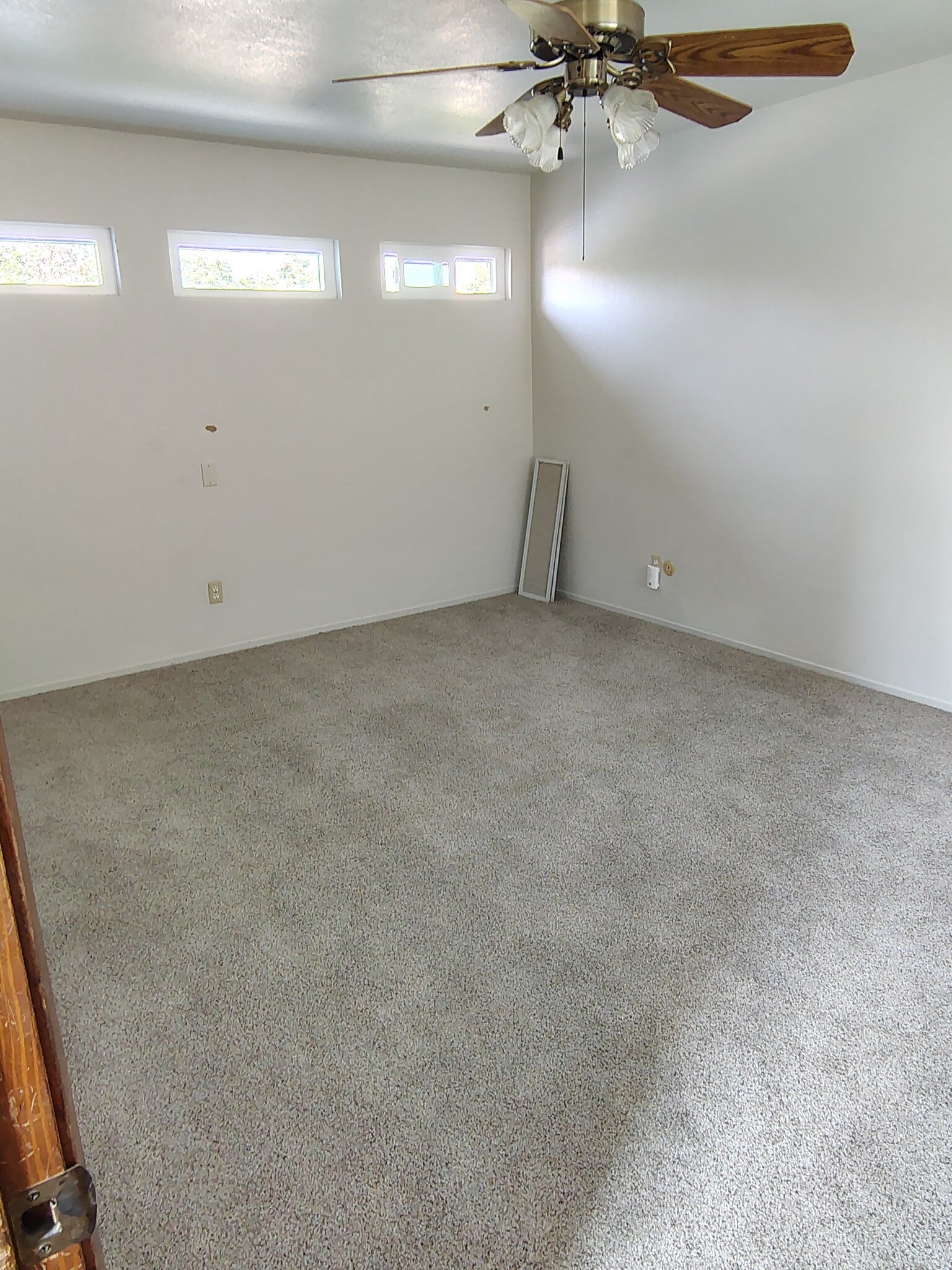 Master Bedroom - 1100 S Edison St