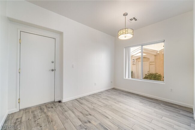 Building Photo - 8715 Tomnitz Ave