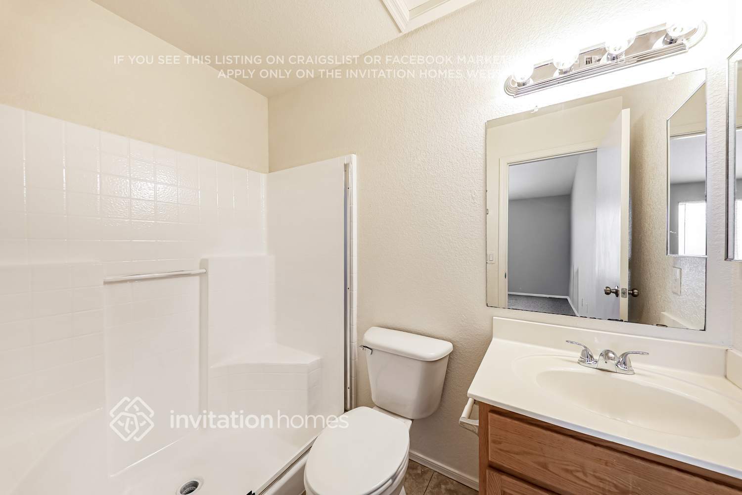 Building Photo - 7801 N 44th Dr