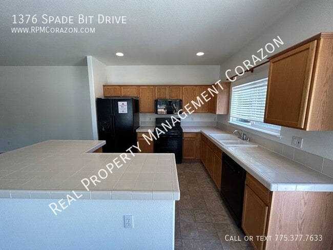 Building Photo - 1376 Spade Bit Dr