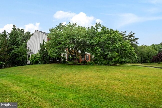 Building Photo - 119 Fordham Dr
