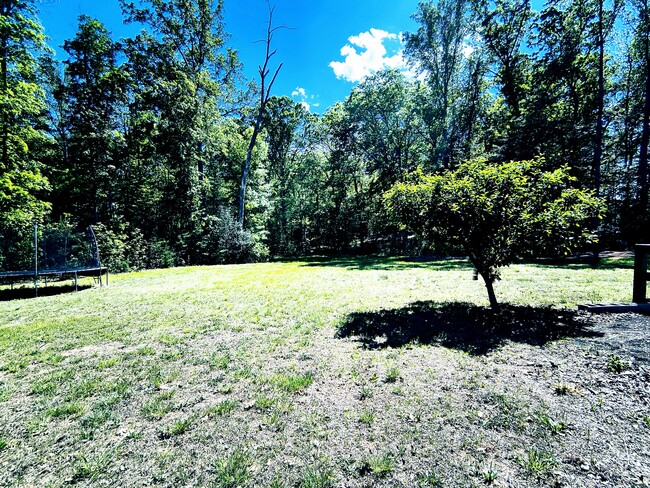 Building Photo - 5195 Old Gray Farm Ln