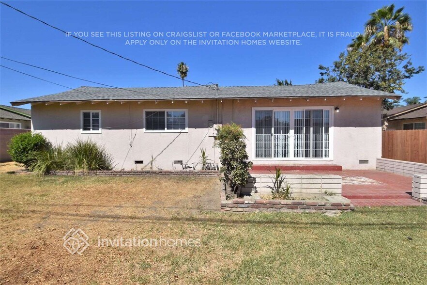 Building Photo - 2815 St Elmo Dr