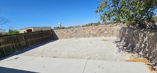 Building Photo - 1508 Opossum Cir