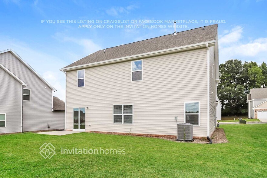 Building Photo - 103 Wilderness Ct