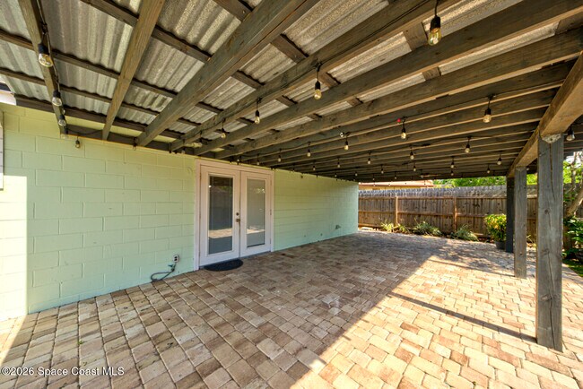 Building Photo - 2610 Via Napoli Ct