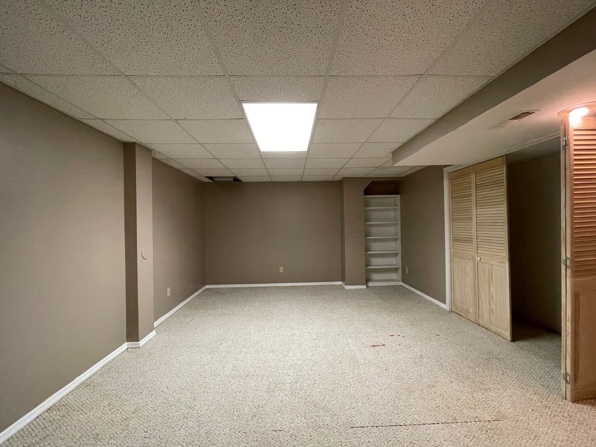 Building Photo - 636 Canary Estates Dr