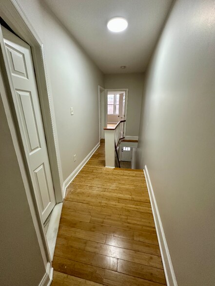 Building Photo - 2938 Belgrade St