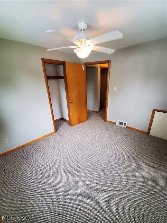 Building Photo - 2562 3rd St