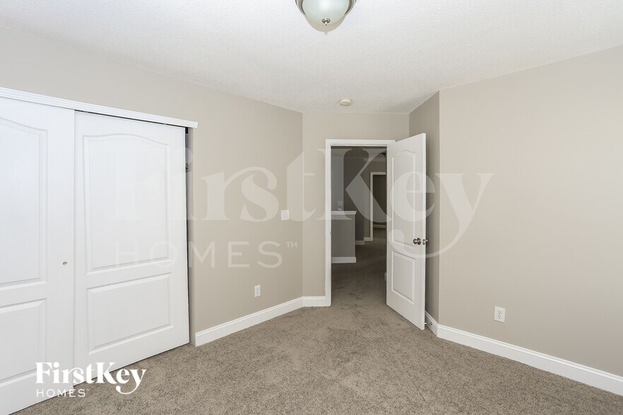 Building Photo - 4628 Brookwood Rd