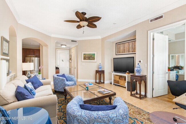 Building Photo - 4300 S Beach Pkwy