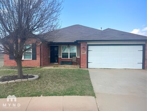 Building Photo - 11817 NW 136th Terrace
