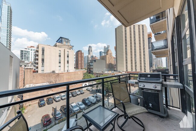 Building Photo - 101 W Superior St