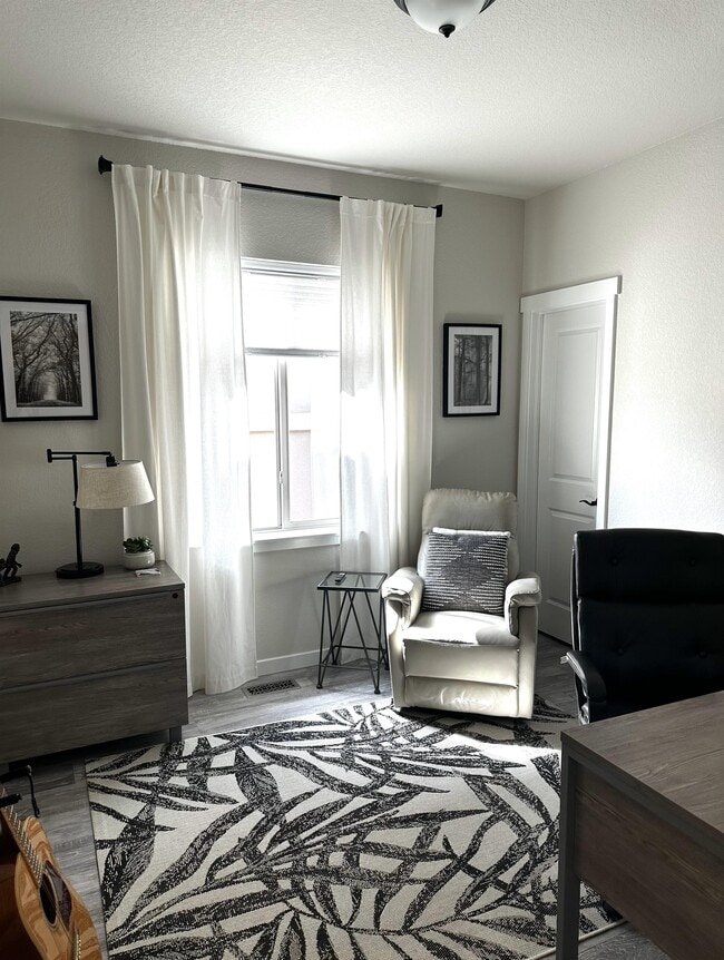 Building Photo - 732 Sage Forest Ln