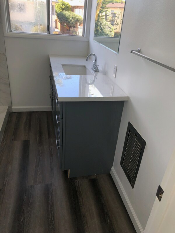 Building Photo - 1136 S Holt Ave