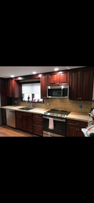 Building Photo - 15 Misty Rd