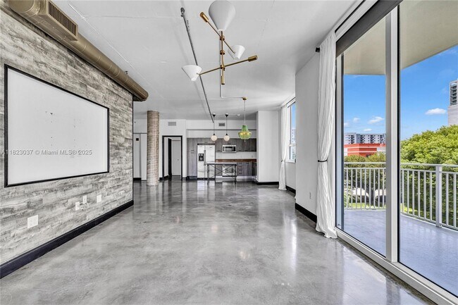 Building Photo - 2275 Biscayne Blvd Blvd